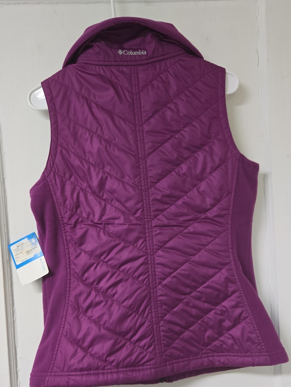 NWT Columbia Women's Quilted Water-Resistant Vest Size Medium. - Picture 4 of 6